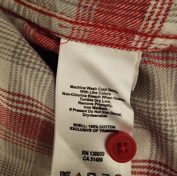 Columbia flannel, Western Ky University emblem,  red plaid, size medium - Picture 7 of 7
